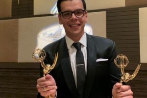 Carlos Mauricio Ramírez "Toma Papá" remporte son troisième Emmy –