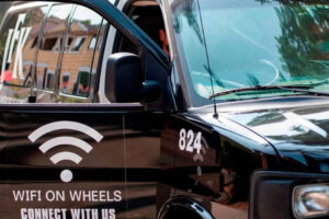 Wifi sur roues pour les enfants sans Internet en Californie