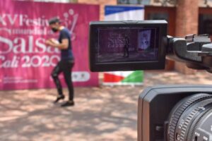 Apprenez ici comment faire partie des cours virtuels de salsa
