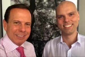 Covas et Doria retirent le transport gratuit pour les plus de 60 ans