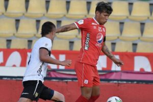 América a commencé la défense du titre par un match nul contre Águilas
