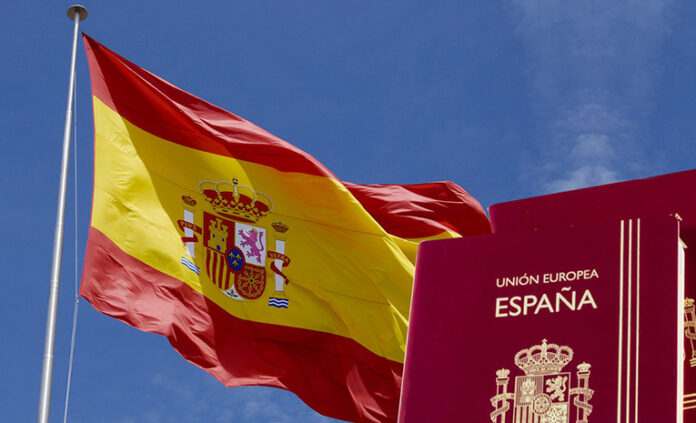 pasaporte-bandera-españa