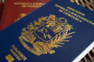 Le Chili prolonge la mesure qui prolonge la validité des passeports vénézuéliens