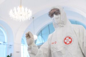 L&rsquo;OMS veille à ce que les cas quotidiens continuent de diminuer dans le monde
