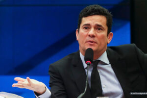 Damous et Pimenta se rendent au PGR pour que Moro soit inclus dans la loi sur la sécurité nationale