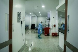 EPS devrait éliminer et éviter les obstacles qui empêchent les utilisateurs d&rsquo;accéder au droit à la santé