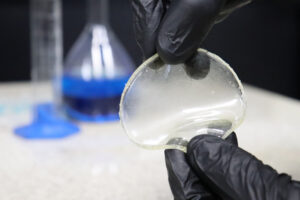 Le matériau fabriqué avec du CO2 est capable de prévenir les infections par des champignons et des bactéries – Jornal da USP