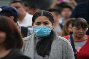 Les médecins mexicains traitent gratuitement les patients pauvres avec Covid