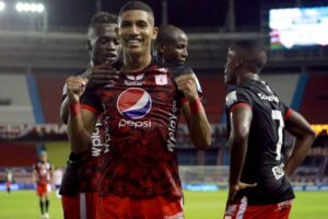 Luis Sánchez et les autres joueurs de la Ligue que Reinaldo Rueda pourrait utiliser lors des éliminatoires