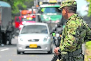 Après les massacres à Cartago et Jamundí, le gouverneur de la Vallée demande une augmentation des effectifs