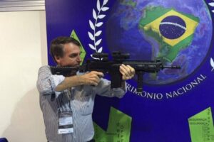 Car les décrets de Fachin Bolsonaro sont inconstitutionnels