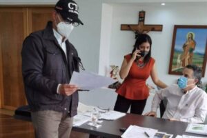 Ils capturent le gouverneur d&rsquo;Antioquia pour l&rsquo;affaire Troncal de La Paz