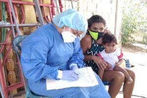 La santé publique de Bolívar surveille les patients atteints de covid-19