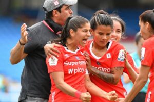 Vous avez la foi!  Le but de Catalina Usme, figure d&rsquo;América de Cali, dans la Copa Libertadores féminine