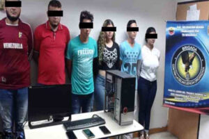 A Mérida, 6 personnes sont arrêtées pour avoir fait de la pornographie dans les lieux publics