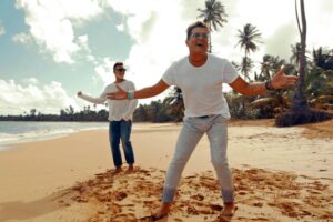 Carlos Vives et Ricky Martin chantent ensemble à Porto Rico
