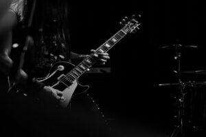 Chansons réussies et partenariats marquants, tout comme les années 70 et 80 pour David Bowie – Jornal da USP