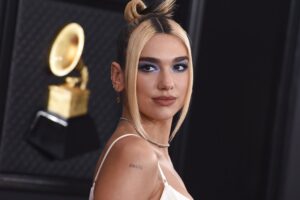 Dua Lipa, Arlo Parks et Celeste nominées aux Brit Awards