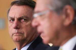 «  Il est impossible de séparer Guedes et Bolsonaro  », déclare l&rsquo;économiste