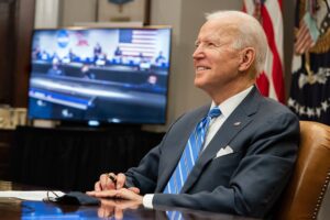 Le plan de Biden envisage d&rsquo;investir 2000 milliards de dollars, taxant les grandes et riches entreprises