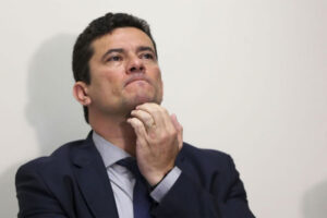Le procès de l&rsquo;affaire Lula, ce jeudi, peut définir la suspicion de Moro