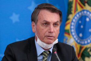 Bolsonaro est un problème international et personne ne veut l&rsquo;aider, dit l&rsquo;article