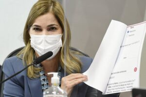 Covid CPI: Mayra Pinheiro dit qu&rsquo;elle a ignoré les organes techniques et se contredit à propos de la chloroquine