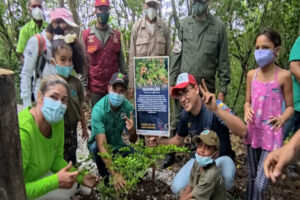 Jardin du bicentenaire créé dans le parc Cerro El Copey à Nueva Esparta
