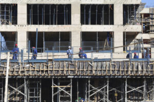 La baisse des taux d&rsquo;intérêt et de la technologie a stimulé la construction civile, même pendant la pandémie – Jornal da USP