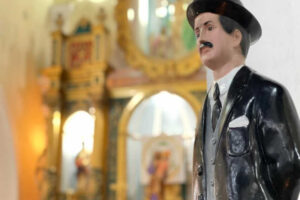 Quatre étapes doivent être franchies pour la canonisation de José Gregorio