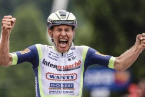 Quelle escapade!  Van der Hoorn a remporté la troisième étape du Giro d&rsquo;Italia et Ganna continue de mener