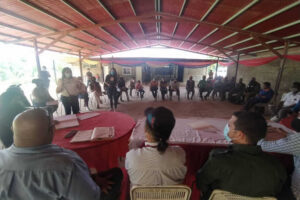 Tables de dialogue actif et de paix dans trois paroisses de La Guaira