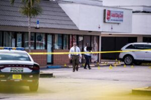 Une fusillade à Miami, aux États-Unis, fait au moins deux morts et 20 blessés