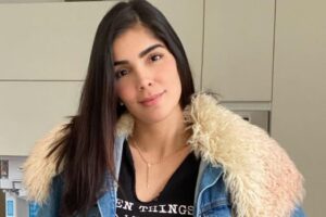 Andreina Fiallo a révélé qu&rsquo;elle attendait un fils du footballeur Javier Reina