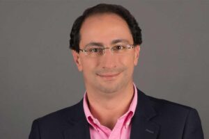 Le ministre des Finances José Manuel Restrepo testé positif au COVID-19