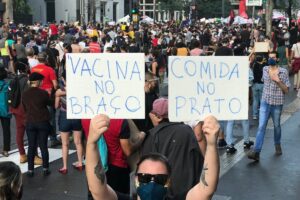 Avec des décès «évitables», le mécontentement contre Bolsonaro augmente