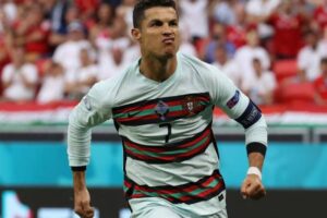 Avec le doublé de Cristiano !  Le Portugal a débuté l&rsquo;Eurocup en battant la Hongrie 0-3