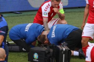 C&rsquo;était un miracle !  Un médecin danois raconte un moment dramatique avec Christian Eriksen