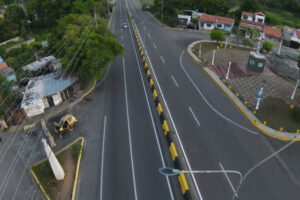 Les avenues Guárico sont embellies par la peinture, la décoration et l&rsquo;éclairage