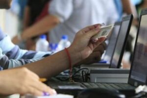 Les experts approuvent la première semaine d&rsquo;audit du système de vote