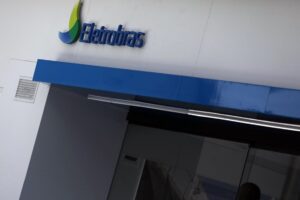 Les travailleurs d&rsquo;Eletrobras se mettent en grève contre la privatisation