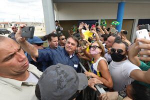 Psol présente des nouvelles de la criminalité pour Bolsonaro ayant retiré le masque d&rsquo;un enfant