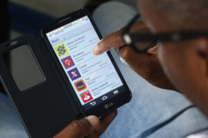 Roberto Pfeiffer fait écho à l&rsquo;initiative de Procon concernant la fraude résultant du vol de téléphone portable – Jornal da USP