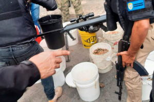 Ils ont saisi le bazooka du gang Coqui, 12 balles et 1 fusil Barret