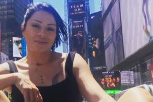 Marbelle se défend d&rsquo;un tweeter qui l&rsquo;a qualifiée de « grosse » se moquant aussi de son apparence physique