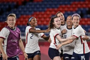 Les États-Unis et le Canada joueront la première demi-finale du football féminin olympique