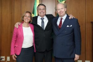 Bolsonaro rencontre le leader de l&rsquo;ultra-droite allemande, petite-fille du ministre d&rsquo;Hitler
