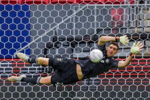 Emiliano Martínez, le gardien qui a sorti la Colombie de la finale avec ses phrases provocatrices