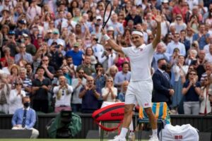 Federer, Barty, Medvedev et Zverev accèdent au troisième tour à Wimbledon