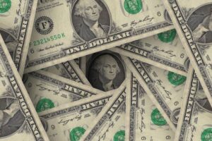 Inquiétude face à la hausse du dollar au cours de la dernière semaine de juillet